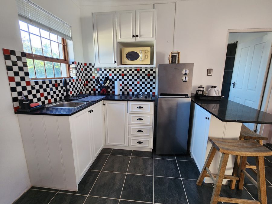 Fully Equipped Kitchenette
